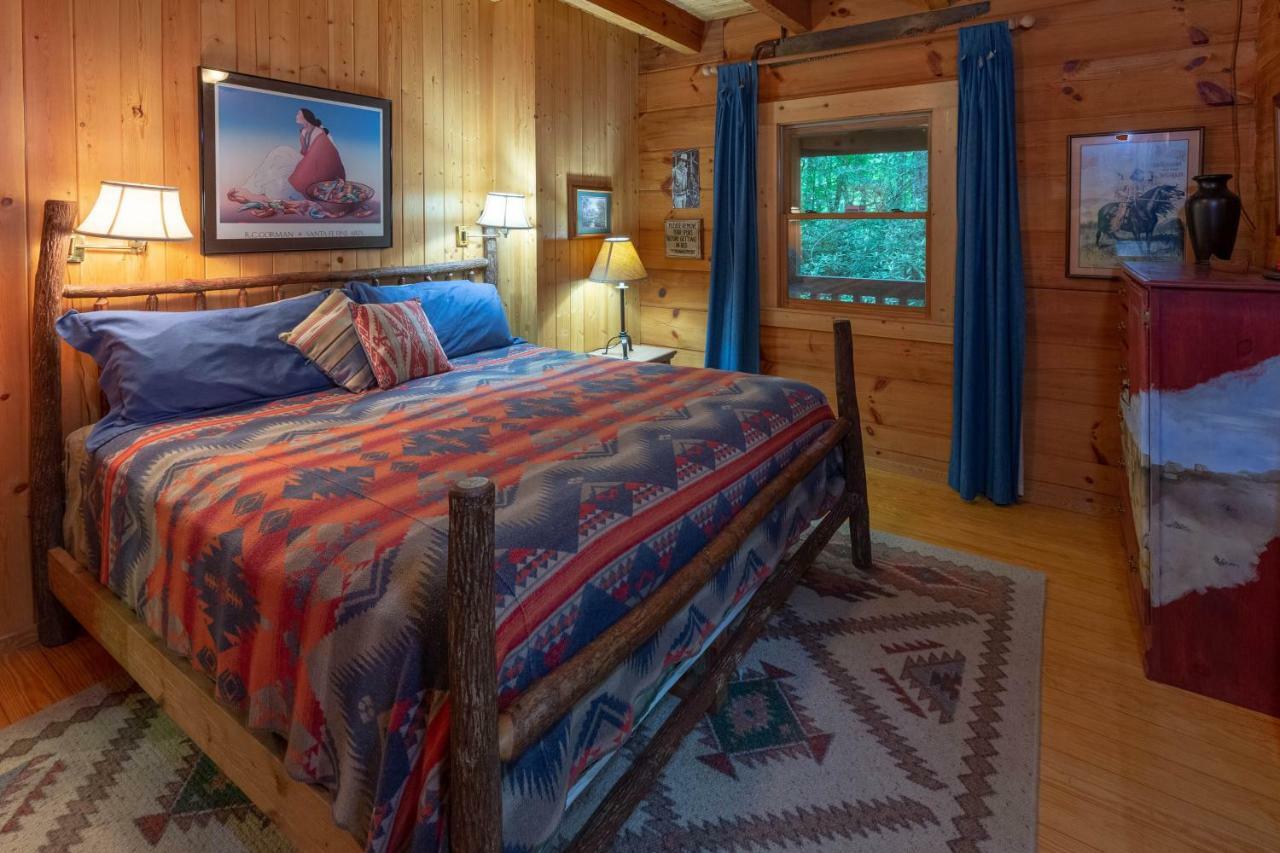 Вилла Creekside Bunkhouse Whittier Экстерьер фото